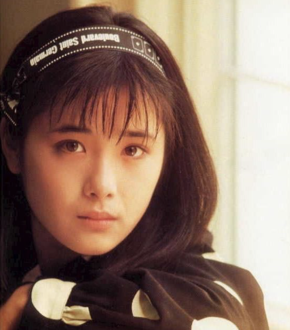 富田靖子の夫はダンサーの岡本裕治 不倫 略奪婚の噂がヤバすぎる 有名人最新裏情報 サイト